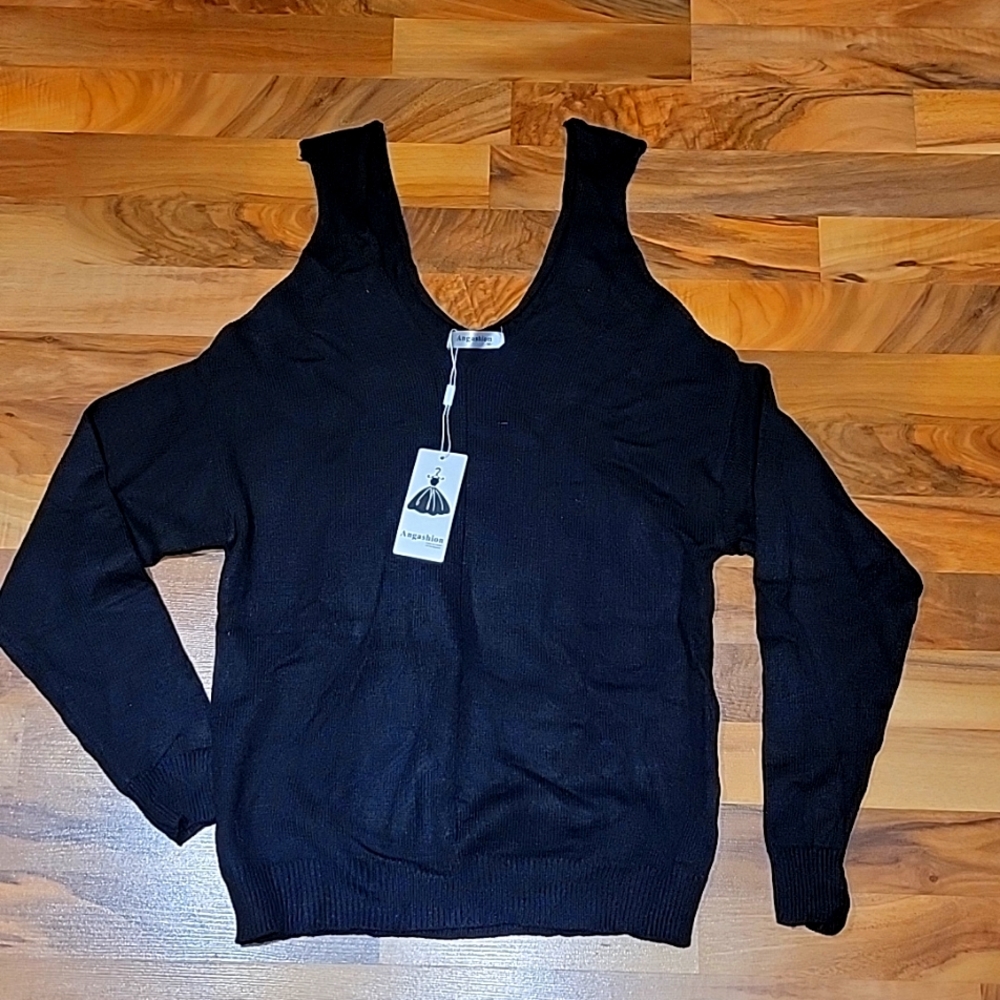 NWT Angashion Off Shoulder Black Sweater sz M
